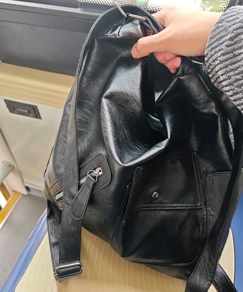 WESTBOY(ウエストボーイ)の「Y2K ユニセックス エコレザー 2WAY ショルダーバッグ WO26W2BG13(ショルダーバッグ・メンズ・ブラック・FREE)」の6枚目の写真