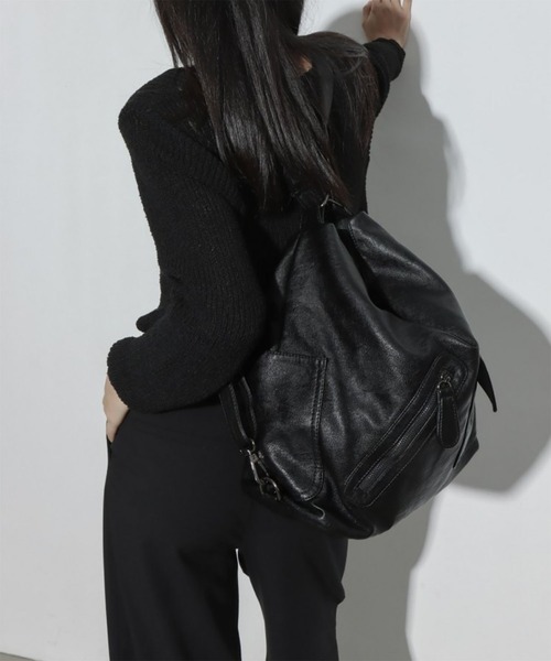 WESTBOY(ウエストボーイ)の「Y2K ユニセックス エコレザー 2WAY ショルダーバッグ WO26W2BG13(ショルダーバッグ・メンズ・ブラック・FREE)」の21枚目の写真