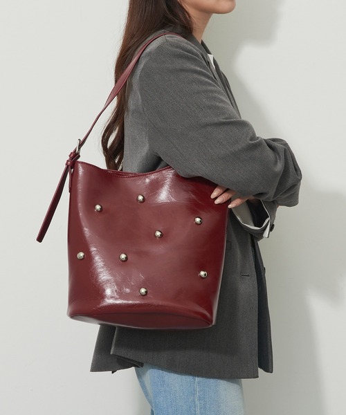 MAGASIN DE MODE Chou Chou(マガジンデモードシュシュ)の「【MAGASIN DE MODE Chou Chou】スタッズワンハンドルバッグ SNBD(ハンドバッグ・レディース・バーガンディー/ブラウン/ブラック・FREE)」の19枚目の写真