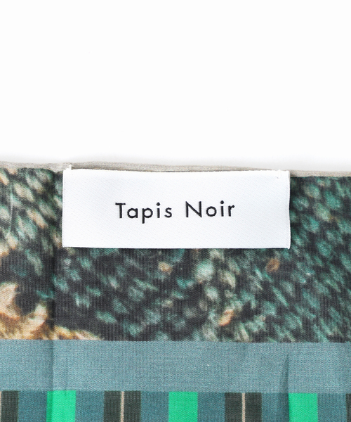 VERMEIL par iena(ヴェルメイユパーイエナ)の「Tapis Noir タピス ノワール Light Small Grady スカーフ(バンダナ/スカーフ・レディース・B/A・FREE)」の9枚目の写真