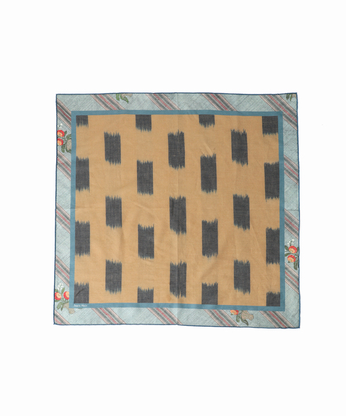 VERMEIL par iena(ヴェルメイユパーイエナ)の「Tapis Noir タピス ノワール Light Small Grady スカーフ(バンダナ/スカーフ・レディース・B/A・FREE)」の12枚目の写真