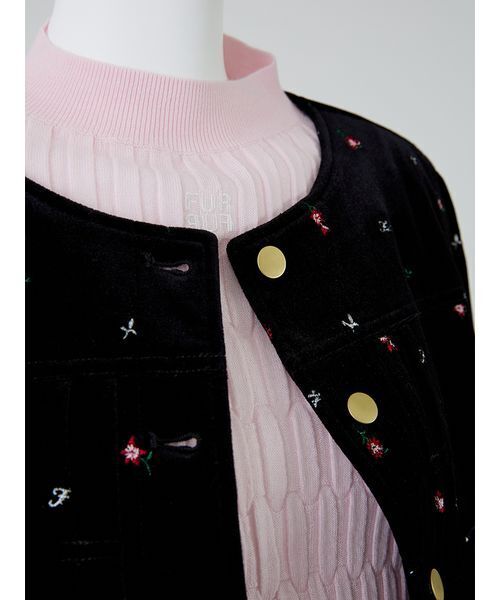 FURFUR(ファーファー)の「フラワー刺繍ノーカラージャケット(ノーカラージャケット・レディース・ブラック/キャメル/サックスブルー・F)」の14枚目の写真
