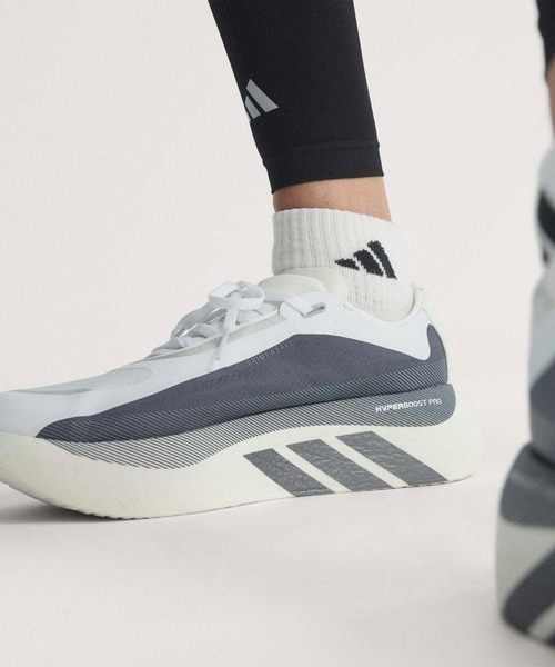 adidas(アディダス)の「ハイパーブースト エッジ ランニング / HYPERBOOST EDGE Running/ ランニングシューズ / アディダス adidas(スニーカー・メンズ・ホワイト×グレー・24.0cm/24.5cm/25.0cm/25.5cm/26.0cm/26.5cm/27.0cm/27.5cm/28.0cm/28.5cm/29.0cm)」の11枚目の写真