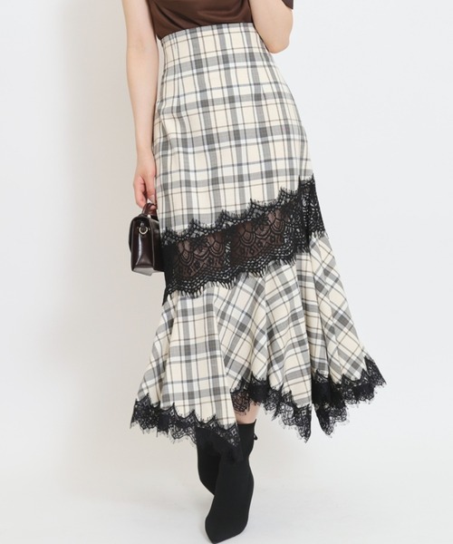 WILLSELECTION(ウィルセレクション)の「レース切替アシメヘムマーメイドスカート(スカート・レディース・ホワイト系その他/ブラック系その他/ブラウン系その他・FREE)」の2枚目の写真