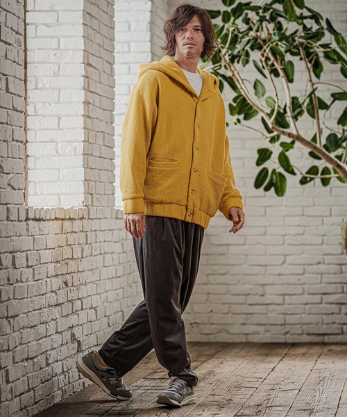 CAMBIO（カンビオ）の「mpa4204- Big Waffle Button Hoodie パーカー(CAM26AW-016)（パーカー・メンズ・ブラック/ネイビー/イエロー・S/M/L）」の8枚目の写真