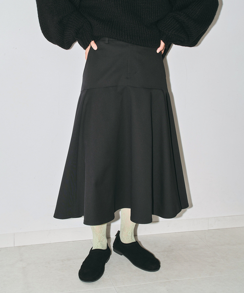 CITYSHOP(シティーショップ)の「CHINO LIKE FLAIR スカート(スカート・レディース・ブラック/ベージュ・36/38)」の1枚目の写真