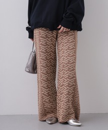 グラフィックジャガードニットストレートパンツ