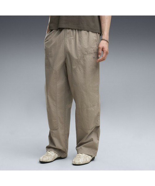 PUMA(プーマ)の「PUMA プーマ メンズ ESS カーペンター ウーブン パンツ(その他パンツ・メンズ・グレー/ブラック・X-LARGE/SMALL/XX-LARGE/LARGE/MEDIUM)」の4枚目の写真