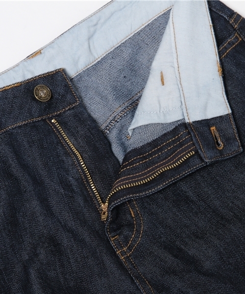 N.(N. Natural Beauty Basic)(エヌエヌナチュラルビューティーベーシック)の「テーパードデニム(デニムパンツ・レディース・ホワイト/ネイビー/ブルー・MEDIUM/SMALL)」の11枚目の写真