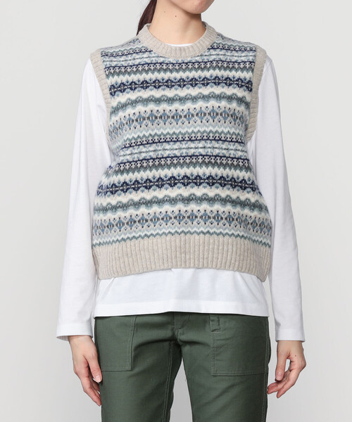 Morris & Sons(モリスアンドサンズ)の「MORRIS & SONS | フェアアイル クルーネックベスト WOMEN(ベスト・レディース・ブルー系その他/ブラウン系その他・F)」の14枚目の写真