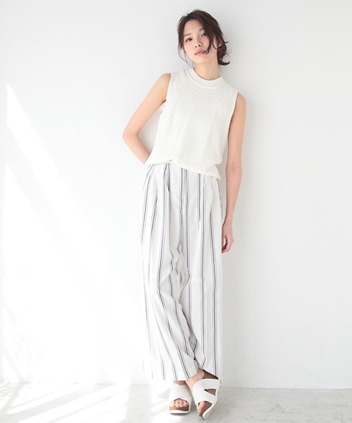 one after another NICE CLAUP（ワンアフターアナザーナイスクラップ）の「２つ釦ワイドパンツ（その他パンツ・レディース・その他1/その他2/オフホワイト/グレー/ワンウォッシュ・FREE）」の18枚目の写真