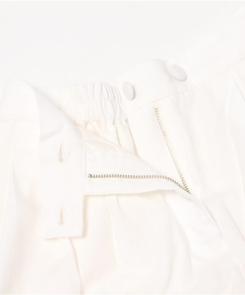 one after another NICE CLAUP（ワンアフターアナザーナイスクラップ）の「２つ釦ワイドパンツ（その他パンツ・レディース・その他1/その他2/オフホワイト/グレー/ワンウォッシュ・FREE）」の10枚目の写真