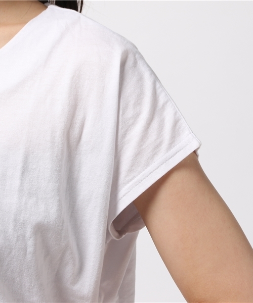 VENCEEXCHANGE（ヴァンスエクスチェンジ）の「胸レースアップT     （Tシャツ/カットソー・レディース・オリーブ/オフホワイト/ブラック・MEDIUM）」の8枚目の写真