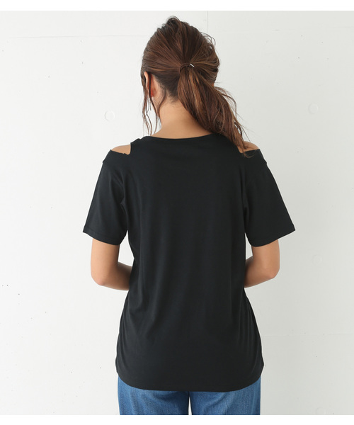 SLY(スライ)の「ROUGHカットアウトショルダーT/SH(Tシャツ/カットソー・レディース・トップグレー/ホワイト/マルチ/ブラック・FREE)」の16枚目の写真