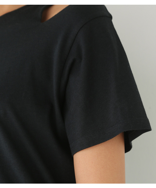 SLY(スライ)の「ROUGHカットアウトショルダーT/SH(Tシャツ/カットソー・レディース・トップグレー/ホワイト/マルチ/ブラック・FREE)」の20枚目の写真