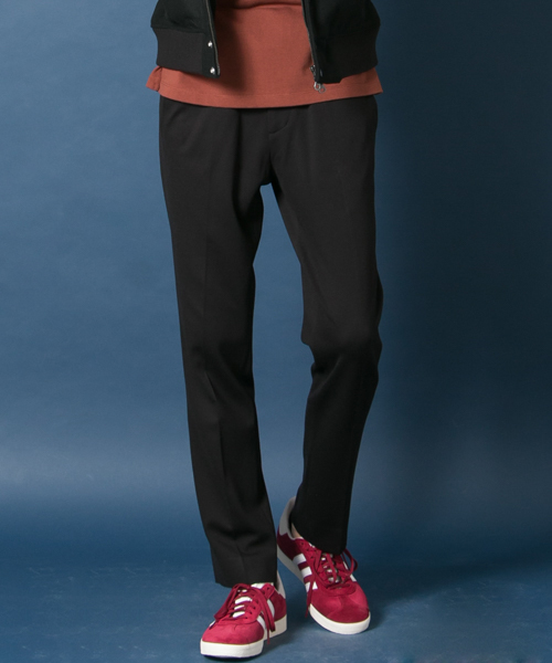 URBAN RESEARCH（アーバンリサーチ）の「UR SKINNY STRETCH TROUSER（その他パンツ・メンズ・ネイビー/ブラック/カーキ/チャコールグレー・MEDIUM/SMALL/LARGE）」の2枚目の写真
