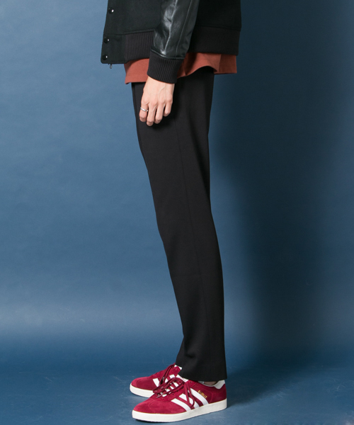 URBAN RESEARCH（アーバンリサーチ）の「UR SKINNY STRETCH TROUSER（その他パンツ・メンズ・ネイビー/ブラック/カーキ/チャコールグレー・MEDIUM/SMALL/LARGE）」の6枚目の写真