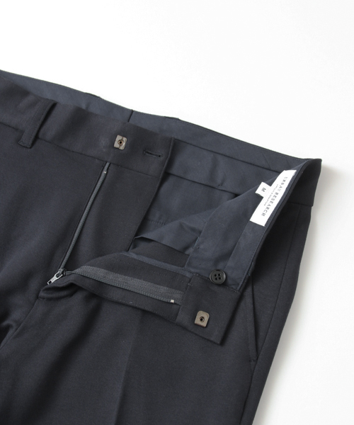 URBAN RESEARCH（アーバンリサーチ）の「UR SKINNY STRETCH TROUSER（その他パンツ・メンズ・ネイビー/ブラック/カーキ/チャコールグレー・MEDIUM/SMALL/LARGE）」の12枚目の写真
