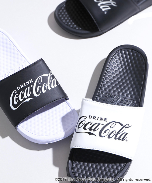 Coca Cola（コカコーラ）の「WEGO/coca cola フラットサンダル（サンダル・メンズ・ブラック/その他1/レッド・X-LARGE）」の3枚目の写真