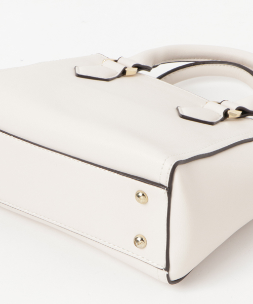 PLAIN CLOTHING（プレーンクロージング）の「モダンミニショルダーバッグ【PLAIN CLOTHING】（ショルダーバッグ・レディース・ピンク/ブラック/グレー/アイボリー・FREE）」の9枚目の写真