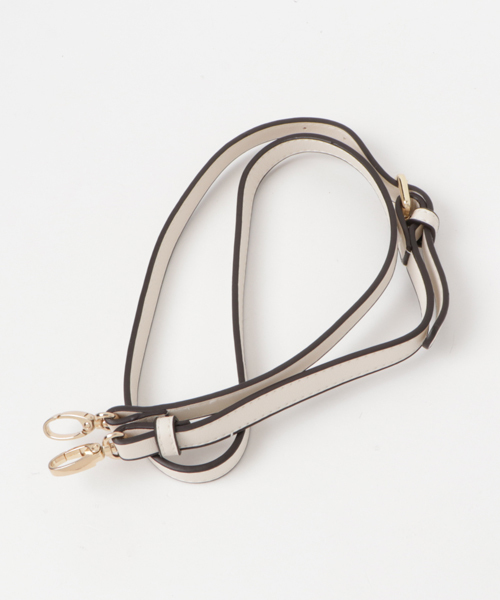 PLAIN CLOTHING（プレーンクロージング）の「モダンミニショルダーバッグ【PLAIN CLOTHING】（ショルダーバッグ・レディース・ピンク/ブラック/グレー/アイボリー・FREE）」の6枚目の写真