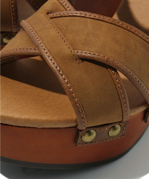 Another Edition（アナザーエディション）の「AE CROSS ST SNDL100（サンダル・レディース・ブラウン/ダークブラウン・SMALL/MEDIUM/LARGE）」の7枚目の写真