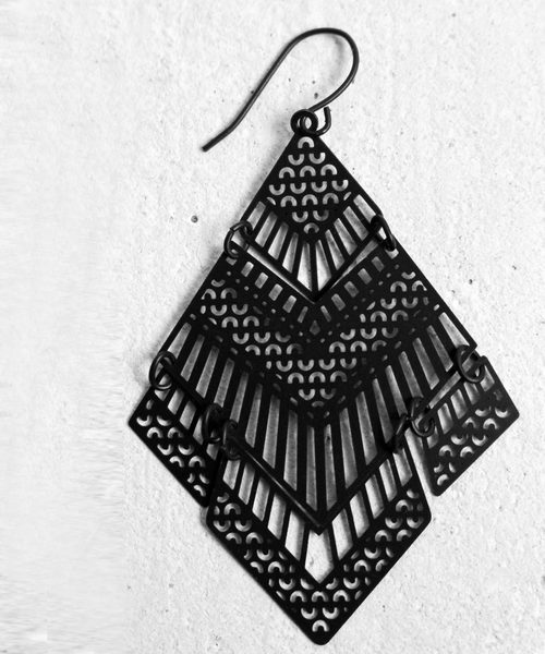 antiqua（アンティカ）の「モチーフデザインピアス（ピアス（両耳用）・レディース・ブラック・FREE）」の4枚目の写真