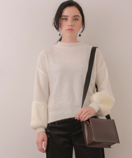 STUDIOUS(ステュディオス)の「【STUDIOUS】レザーミニショルダーバッグ(ショルダーバッグ・レディース・ブラック/ブラウン・FREE)」の14枚目の写真