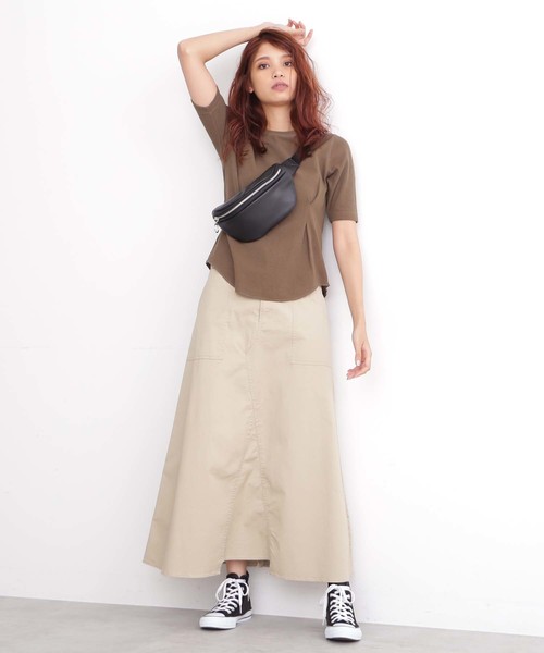 FREE'S MART（フリーズマート）の「フェイクファーボディバック（ボディバッグ/ウエストポーチ・レディース・ブラック/ベージュ/ブルー・ﾌﾘ-）」の22枚目の写真