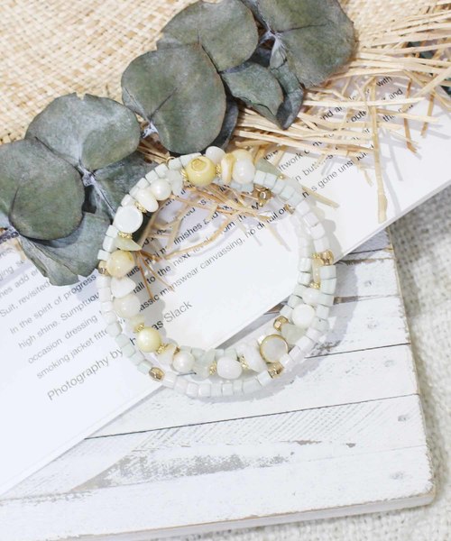 MODE ROBE（モードローブ）の「3連ストーンビーズブレスレット（ブレスレット・レディース・ブラウン/ミント/ネイビー/ターコイズブルー/ピンク・FREE）」の14枚目の写真