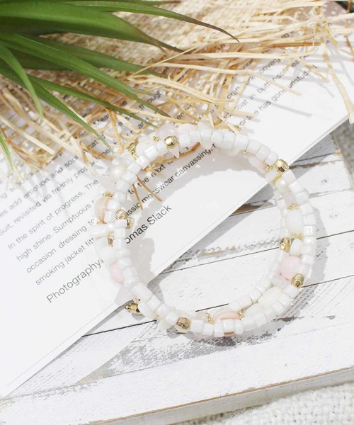 MODE ROBE（モードローブ）の「3連ストーンビーズブレスレット（ブレスレット・レディース・ブラウン/ミント/ネイビー/ターコイズブルー/ピンク・FREE）」の16枚目の写真