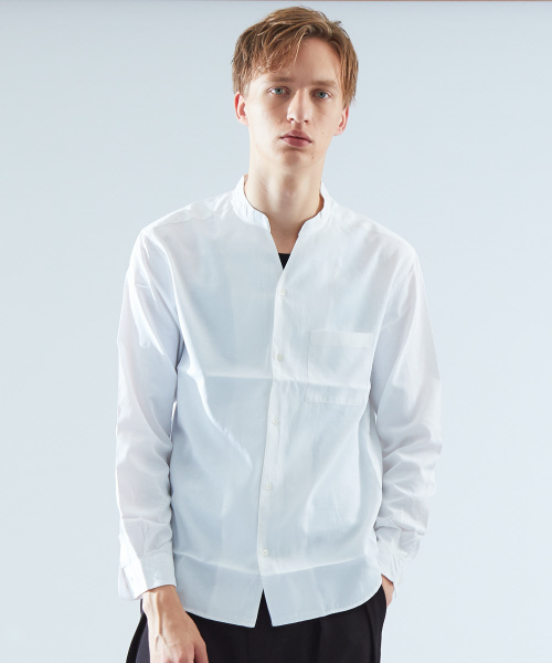 ABAHOUSE（アバハウス）の「コットンキュプラVネックシャツ（シャツ/ブラウス・メンズ・ホワイト/オレンジ系その他/カーキ・44/46/48）」の2枚目の写真