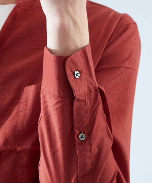 ABAHOUSE（アバハウス）の「コットンキュプラVネックシャツ（シャツ/ブラウス・メンズ・ホワイト/オレンジ系その他/カーキ・44/46/48）」の12枚目の写真