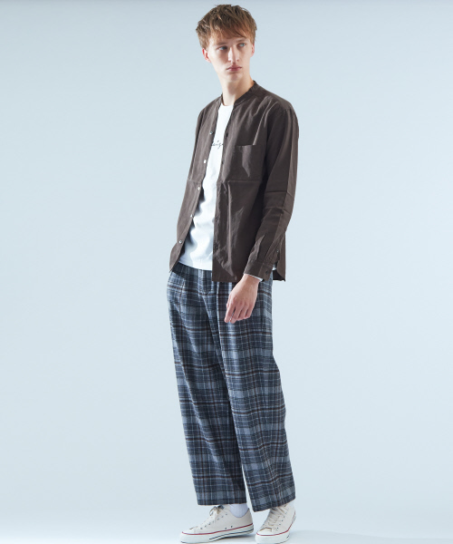 ABAHOUSE（アバハウス）の「コットンキュプラVネックシャツ（シャツ/ブラウス・メンズ・ホワイト/オレンジ系その他/カーキ・44/46/48）」の20枚目の写真