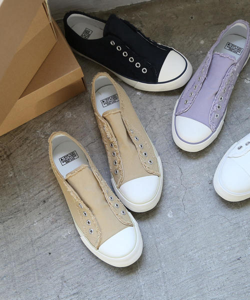 coen（コーエン）の「【ムック本掲載・3/1ヒルナンデス！放映】キャンバススリッポン（スニーカー）（スニーカー・レディース・ネイビー/ホワイト/ライラック/ベージュ/ブラック/グレー/オレンジ/ナチュラル/ブラウン・X-SMALL/X-LARGE/SMALL/MEDIUM/LARGE）」の5枚目の写真