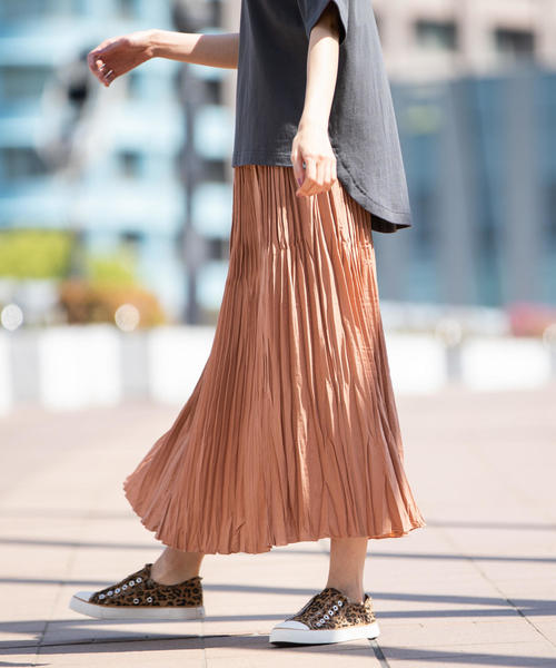 coen（コーエン）の「【ムック本掲載・3/1ヒルナンデス！放映】キャンバススリッポン（スニーカー）（スニーカー・レディース・ネイビー/ホワイト/ライラック/ベージュ/ブラック/グレー/オレンジ/ナチュラル/ブラウン・X-SMALL/X-LARGE/SMALL/MEDIUM/LARGE）」の11枚目の写真