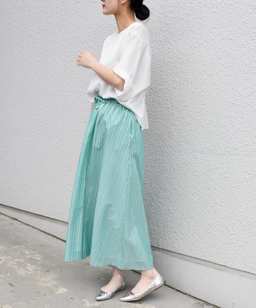 SHIPS（シップス）の「コットンシルクストライプスカート◇（スカート・レディース・ブラック/グリーン/ブルー・ONE SIZE）」の10枚目の写真