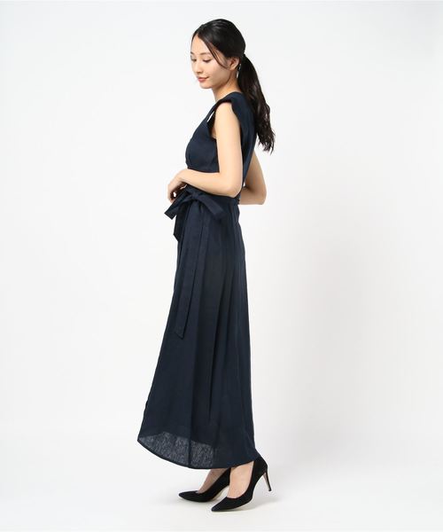 three dots（スリードッツ）の「クラシックリネン ラップドレス（ワンピース・レディース・ライトグレー/ネイビー/アイボリー・SMALL）」の4枚目の写真