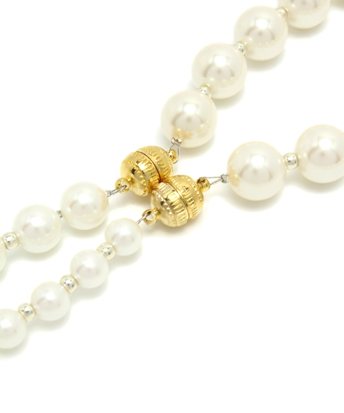 LAUTREAMONT（ロートレアモン）の「3WAY パールネックレス（ネックレス・レディース・ホワイト×ゴールド/オフホワイト・FREE/9号）」の4枚目の写真