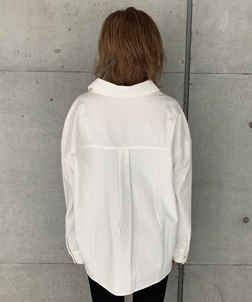 ENVYM（アンビー）の「ＢＩＧシルエットＳＨ（シャツ/ブラウス・レディース・ホワイト/ブラック・FREE）」の5枚目の写真