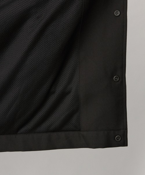 GLOBAL WORK(グローバルワーク)の「ライトウェイトWARMコーチジャケット/856563(その他アウター・メンズ・ブラック/チャコールグレー・MEDIUM/LARGE)」の18枚目の写真