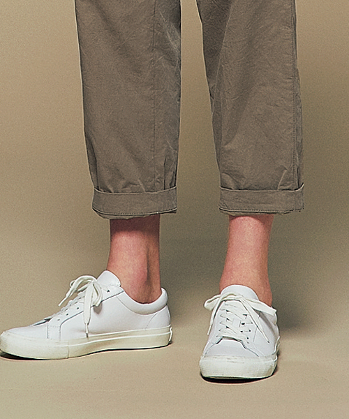 CIAOPANIC（チャオパニック）の「【Ciaopanic】レザースニーカー（スニーカー・レディース・グレー/キャメル/ネイビー/ホワイト・40/37/36/42/41）」の2枚目の写真