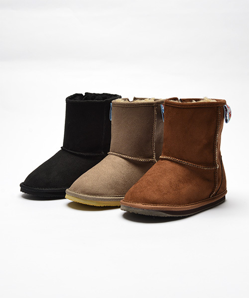 こども ビームス（コドモビームス）の「□PONY GO ROUND×こども ビームス / 14 別注 ムートンタイプ ブーツ (13～18㎝)（ブーツ・キッズ・ブラック/ブラウン/グレイッシュベージュ・13cm/14cm/16cm/17cm/15cm/18cm）」の11枚目の写真