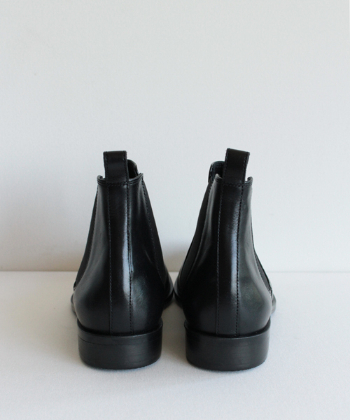 BEAUTY&YOUTH UNITED ARROWS（ビューティーアンドユースユナイテッドアローズ）の「BYBC ∵レザーサイドゴアブーツ◆（ブーツ・レディース・ブラック/オリーブ/ベージュ・38/36/37/35/39）」の8枚目の写真