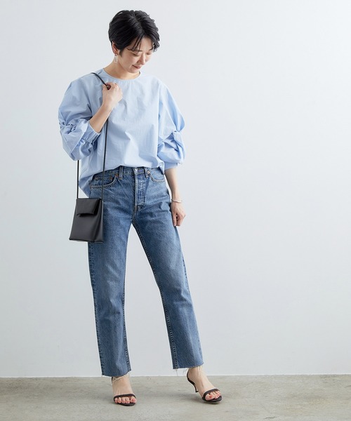 ADAM ET ROPE'（アダムエロペ）の「バックベルト袖ボリュームブラウス（シャツ/ブラウス・レディース・ホワイト/ブルー系その他4・FREE）」の12枚目の写真