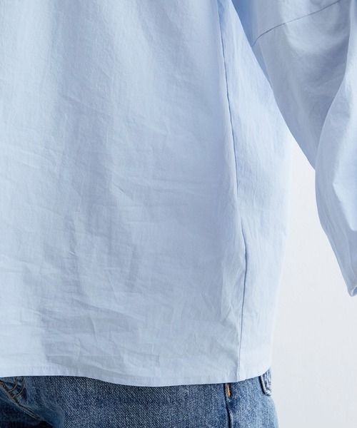 ADAM ET ROPE'（アダムエロペ）の「バックベルト袖ボリュームブラウス（シャツ/ブラウス・レディース・ホワイト/ブルー系その他4・FREE）」の13枚目の写真