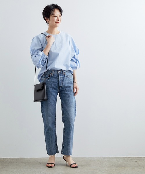 ADAM ET ROPE'（アダムエロペ）の「バックベルト袖ボリュームブラウス（シャツ/ブラウス・レディース・ホワイト/ブルー系その他4・FREE）」の11枚目の写真