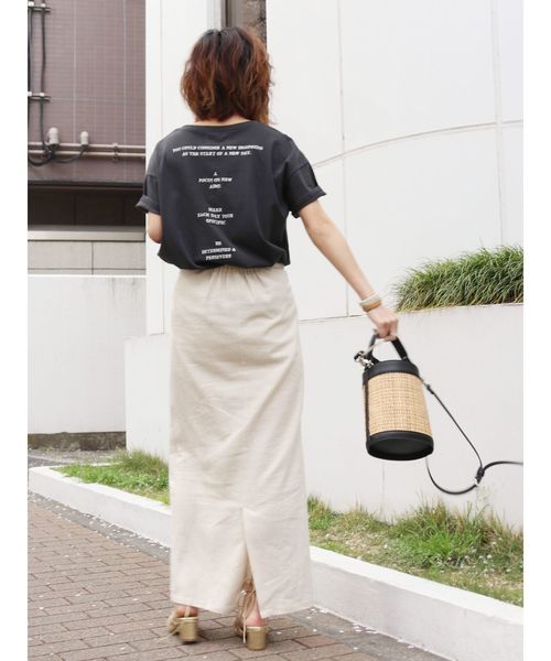 Ungrid（アングリッド）の「バックエンブロイダリールーズTee（Tシャツ/カットソー・レディース・チャコールグレー/パープル/オフホワイト/カーキ・FREE）」の12枚目の写真