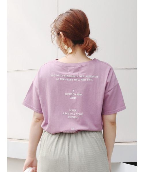 Ungrid（アングリッド）の「バックエンブロイダリールーズTee（Tシャツ/カットソー・レディース・チャコールグレー/パープル/オフホワイト/カーキ・FREE）」の14枚目の写真