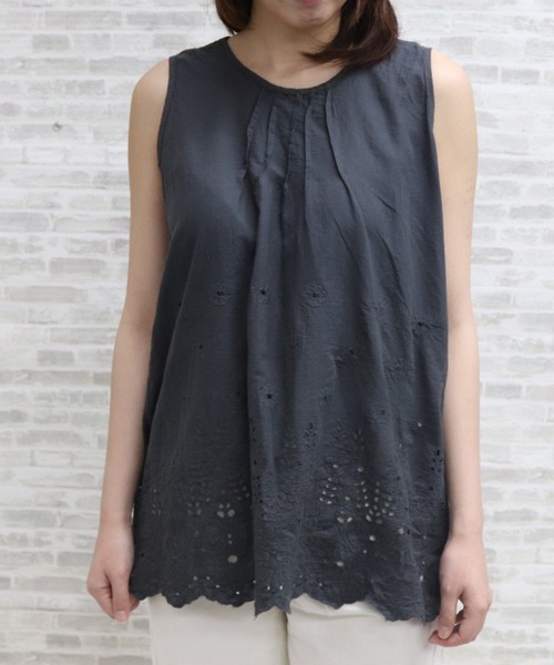 ap retro(アプレトロ)の「カットワーク刺繍ブラウス【ZOZO限定アイテム】(シャツ/ブラウス・レディース・ブラック/グレー/ピンク/アイボリー/グリーン・FREE)」の4枚目の写真